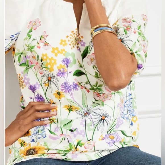 Talbots Tops - Talbots Split Neck Popover - Spectacular Floral XS 100% Cotton
